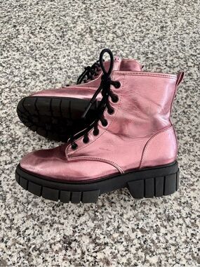 Madden NYC—Pink Iridescent Lug Bottom Combat Boot, Side Zipper (Size 3)